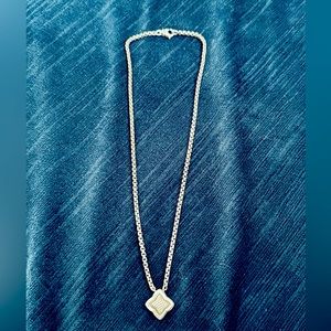 Authentic David Yurman Quatrefoil gold and silver necklace!